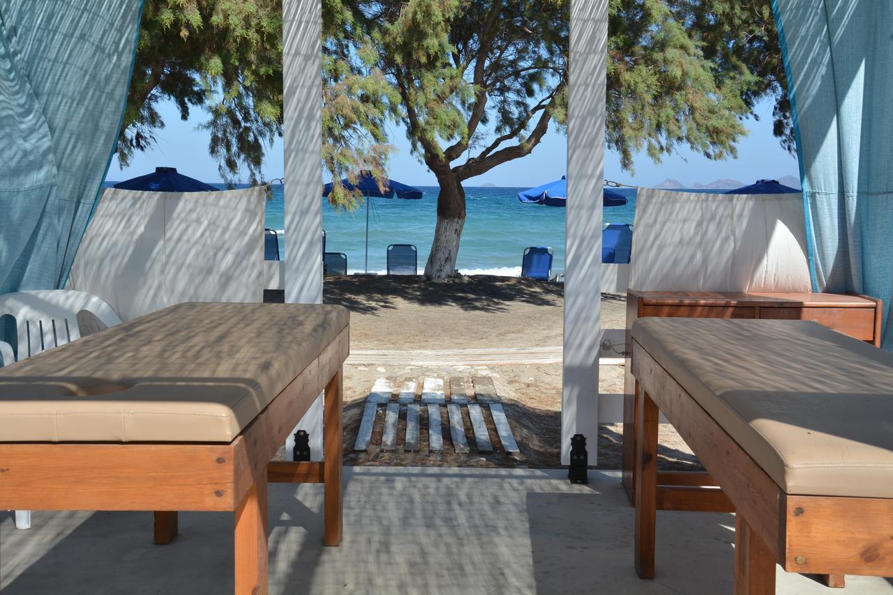 Costa Angela Seaside Resort מראה חיצוני תמונה