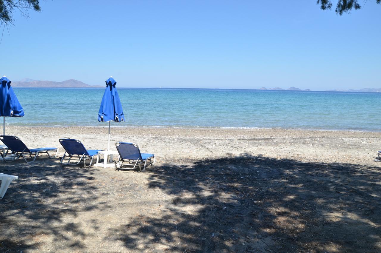 Costa Angela Seaside Resort מראה חיצוני תמונה